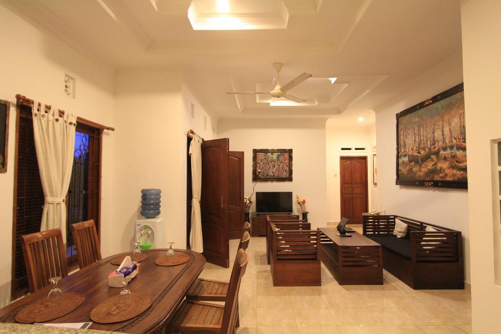 Graha Rusni Villa Ubud  Luaran gambar